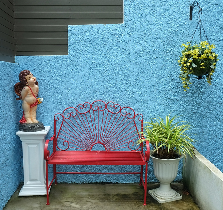 Descubre consejos e ideas de pintura y colores para patios PRISA